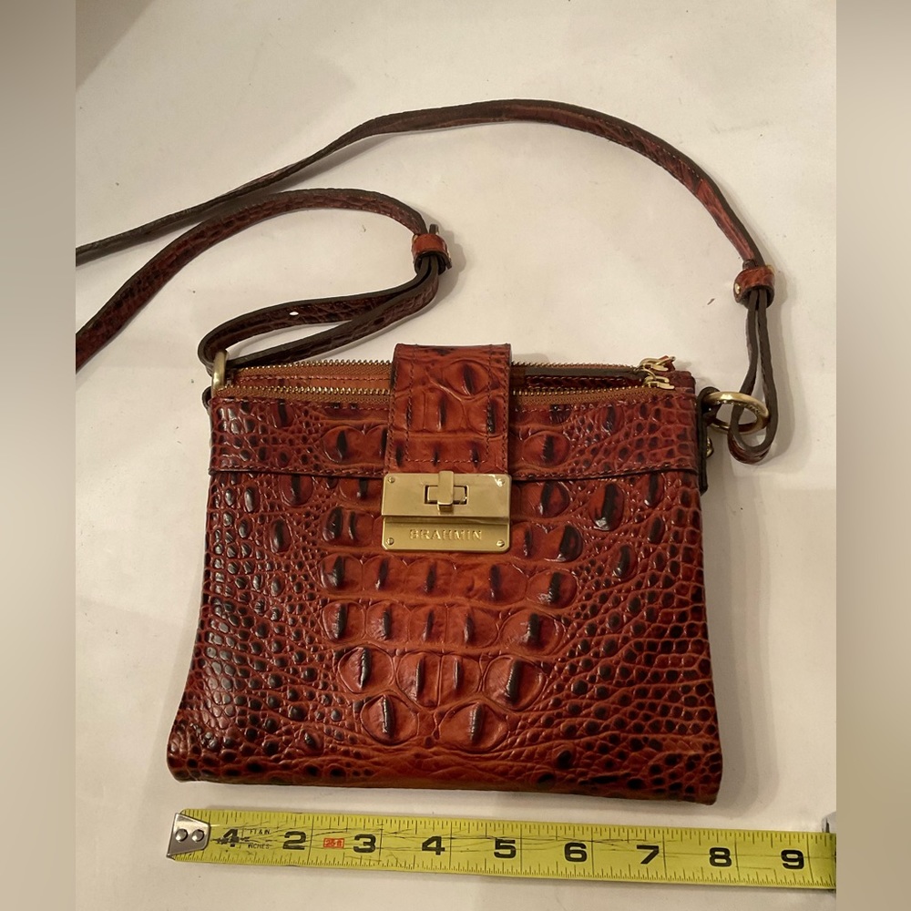 NWOT Brahmin brown croc crossbody